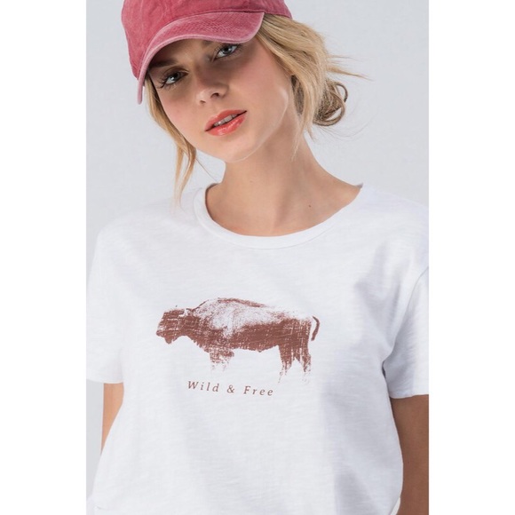 Wild & Free Graphic Tee - Picture 3 of 5